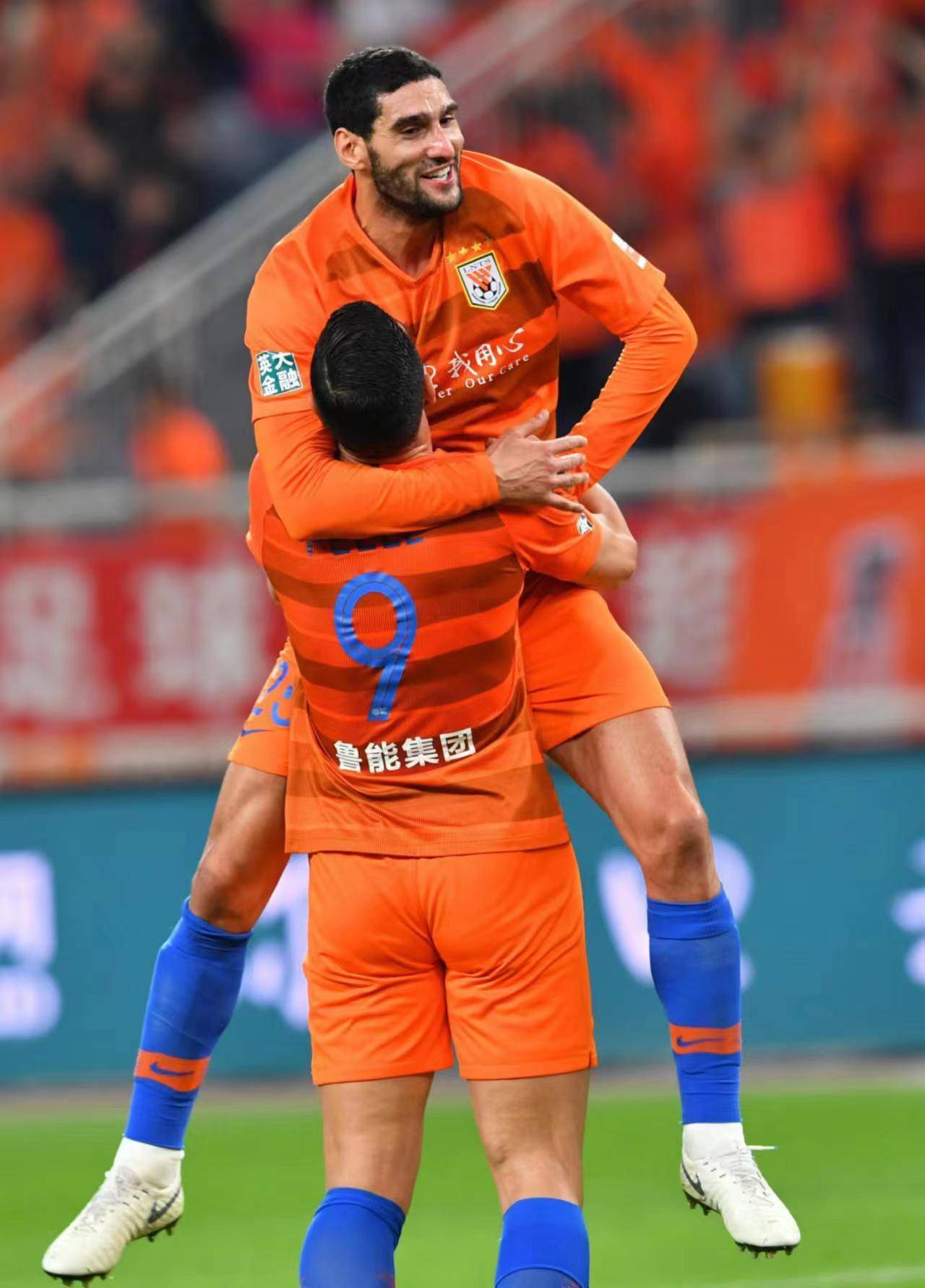 山东泰山亚冠直播在线观看